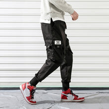 Multi-Pocket Sports Slim Pants
